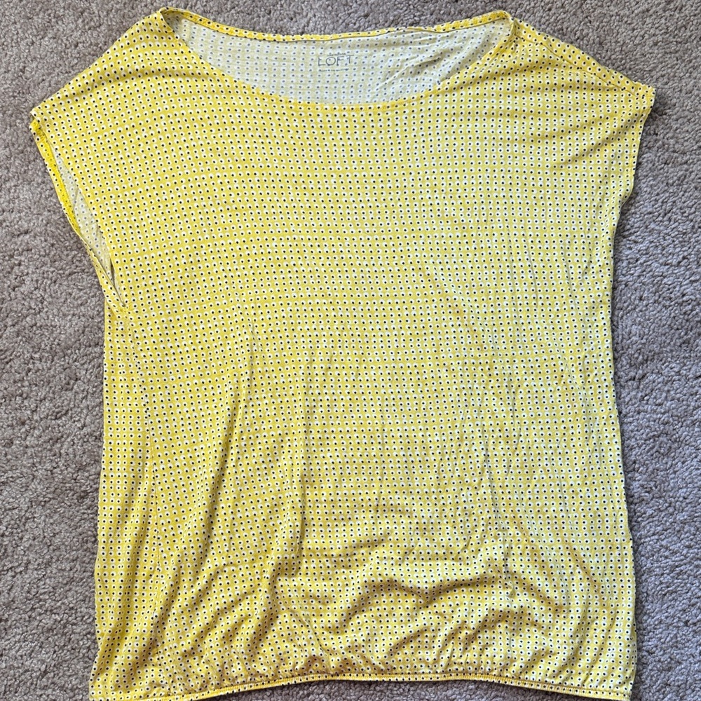 LOFT Yellow Dotted Short Sleeve Top